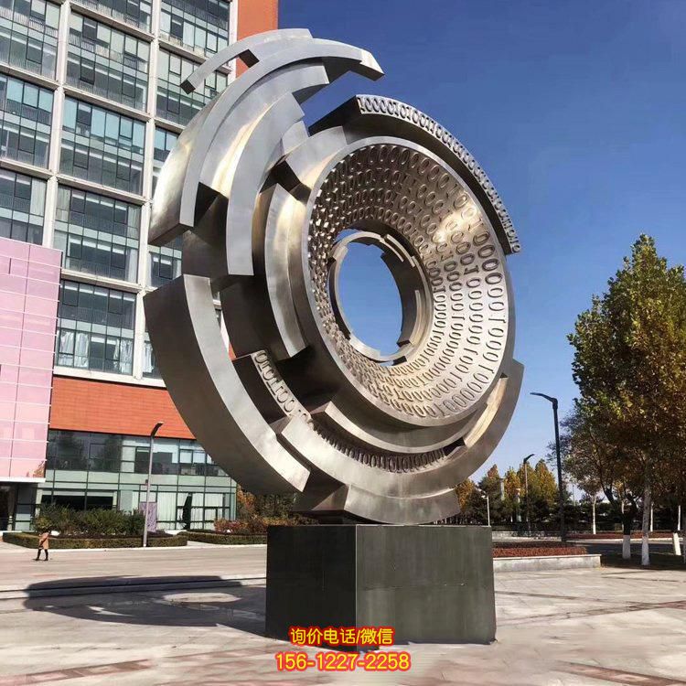 大型不銹鋼鏡面拉絲齒輪雕塑戶外廣場景觀裝飾擺件