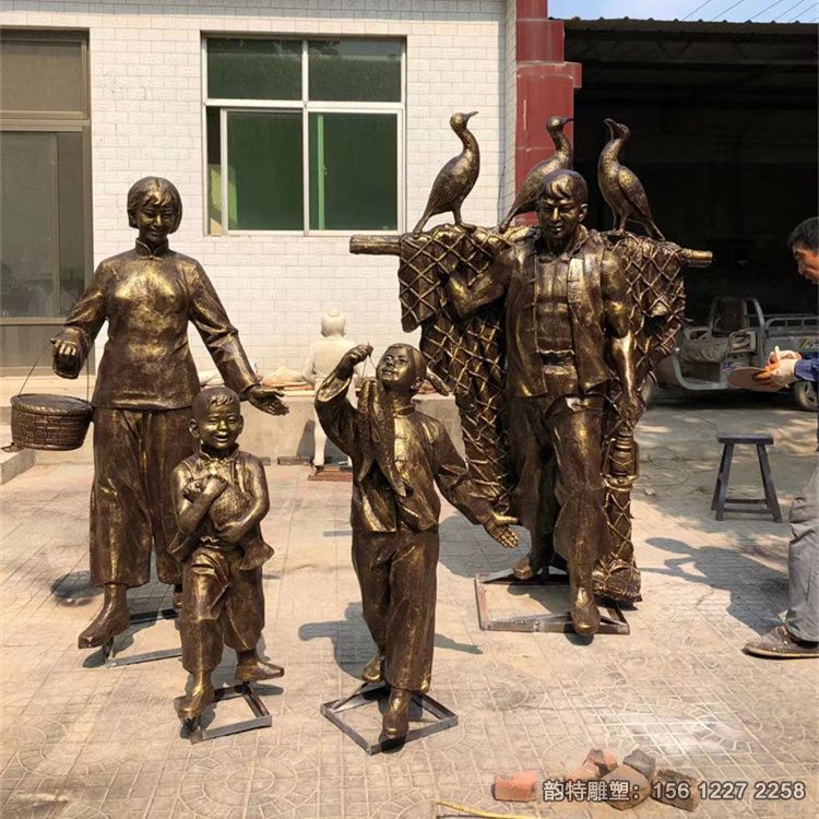 玻璃鋼捕魚(yú)人物雕塑，漁文化主題雕塑加工廠家