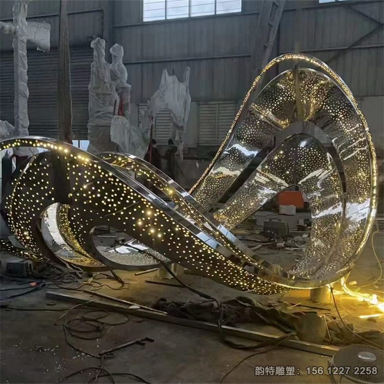 飄帶雕塑84 飄帶雕塑84