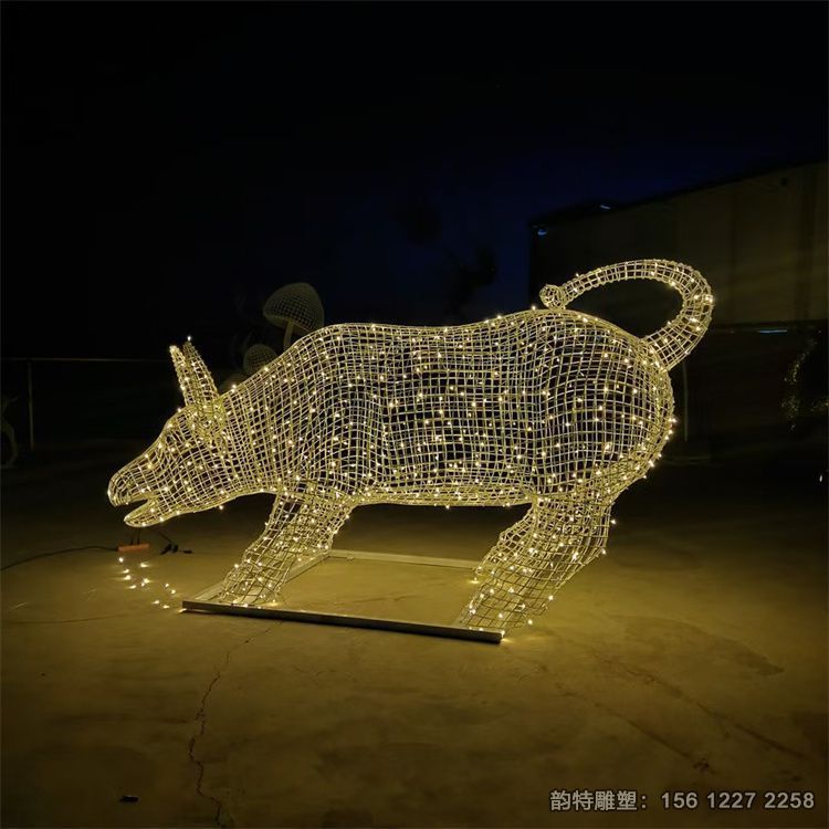 發(fā)光鏤空牛雕塑 不銹鋼絲編織動物雕塑